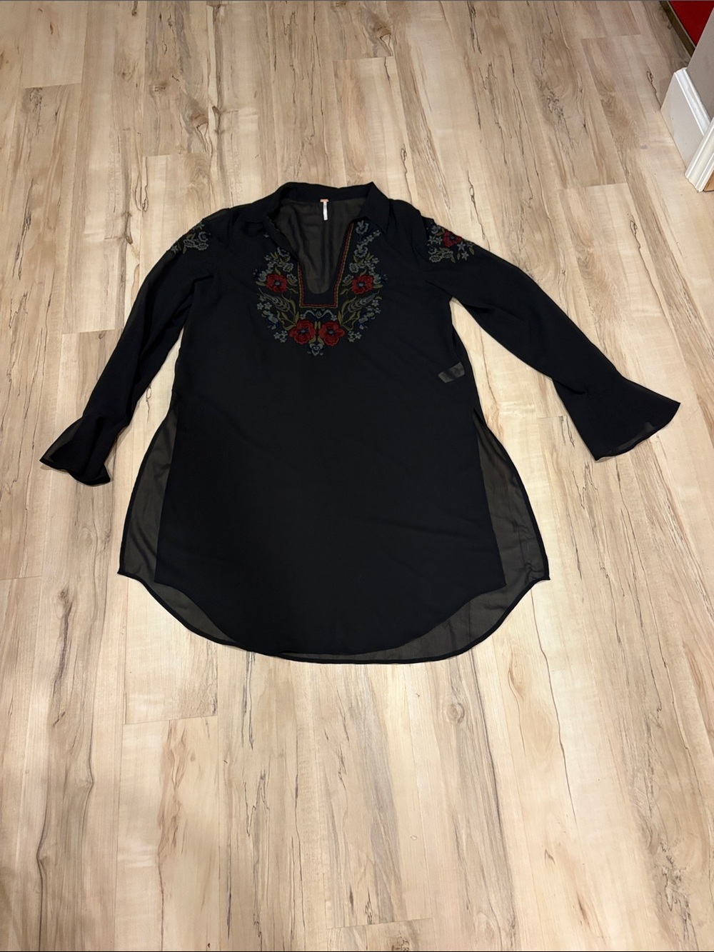 Women's Black Embroidered V-Neck Tunic Top